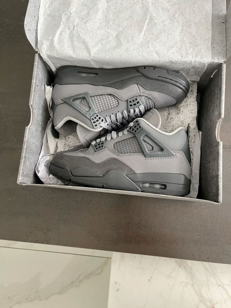 Air Jordan 4 paris Olympique 2024