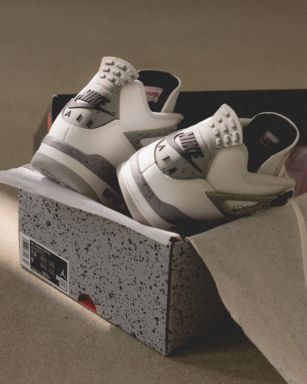 Air Jordan 4 White Cemant