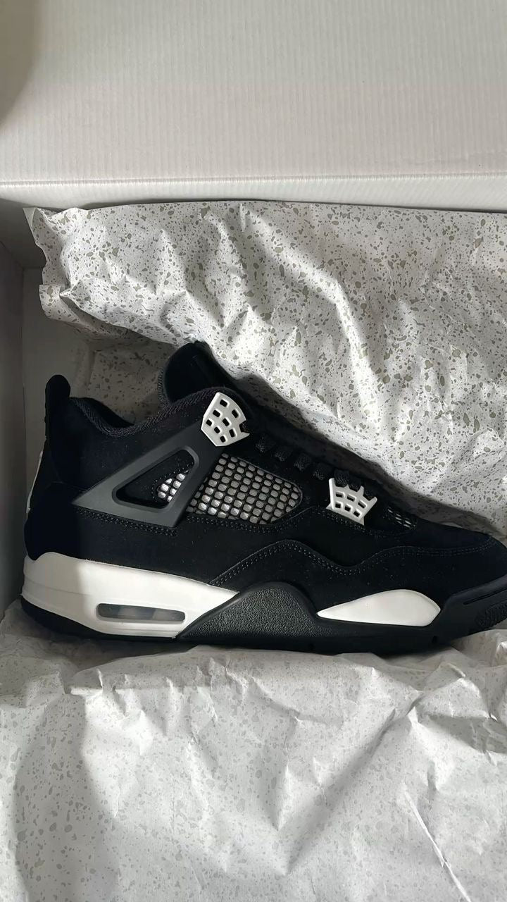 Nike air Jordan White Thunder