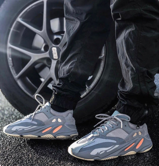 Yeezy 700v1