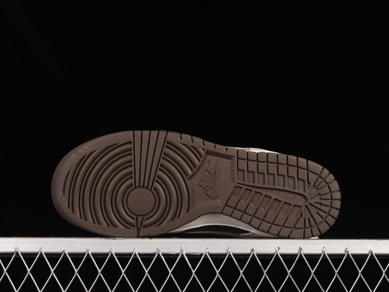 Otomo katsuhiro X Nike Sb dunk low pro