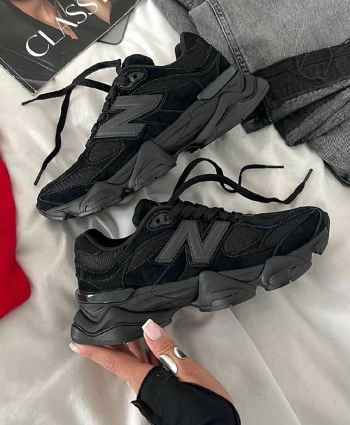 New balance 9060 all black