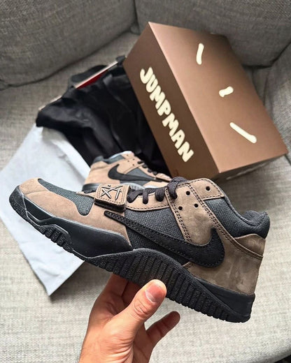 Jumpman X Travis Scott dark mocha ☕️