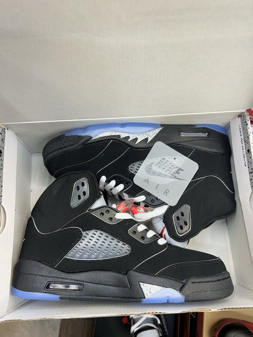 Air Jordan 5 rétro metalic Reimagined