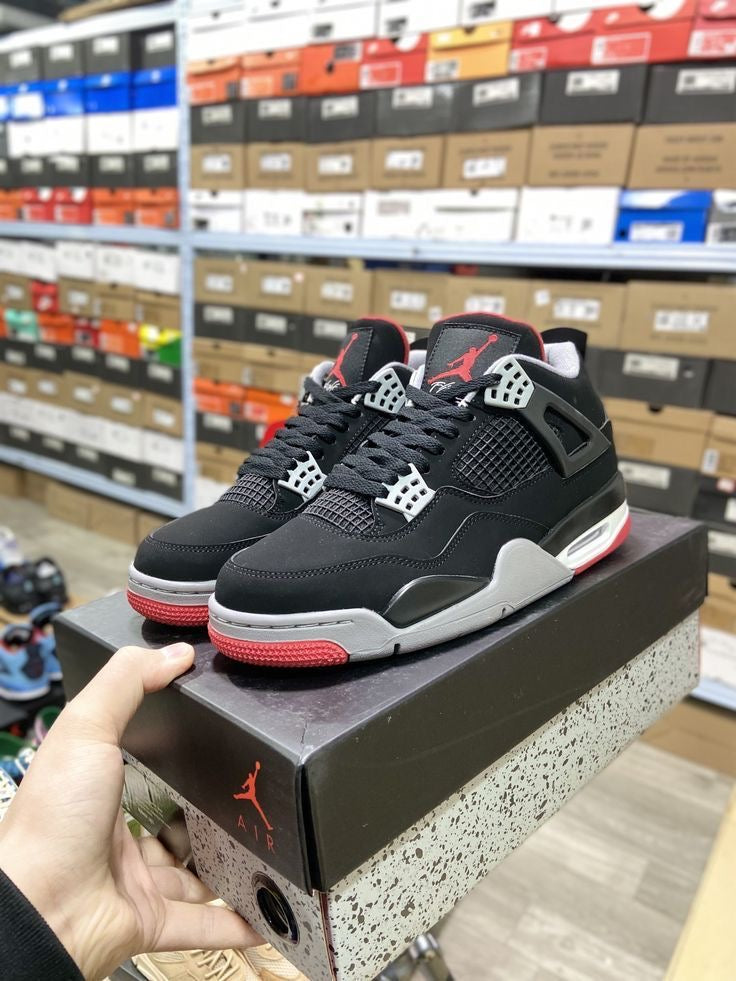 Air Jordan 4 rétro rouge noire