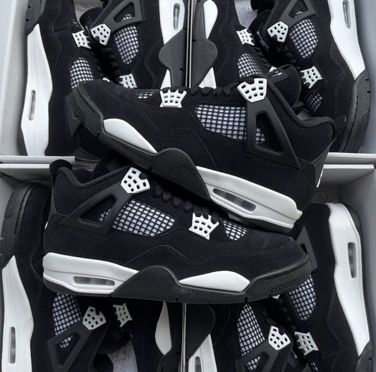 Nike air Jordan White Thunder