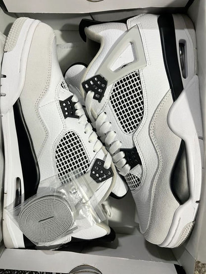 Air Jordan 4 black military