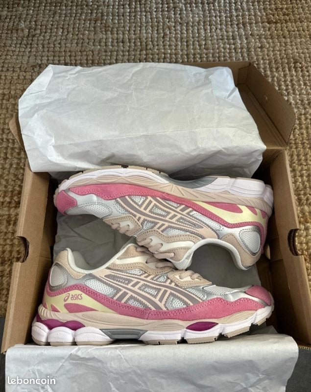 Asics gel nyc rose