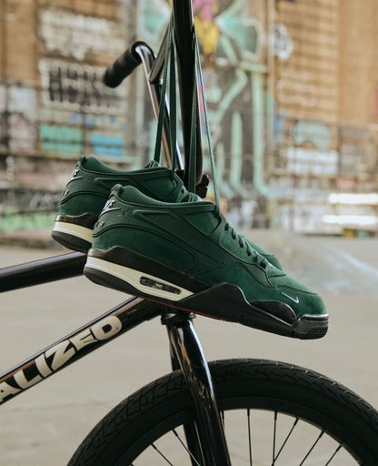 Air Jordan 4 X nigel Sylvester RM