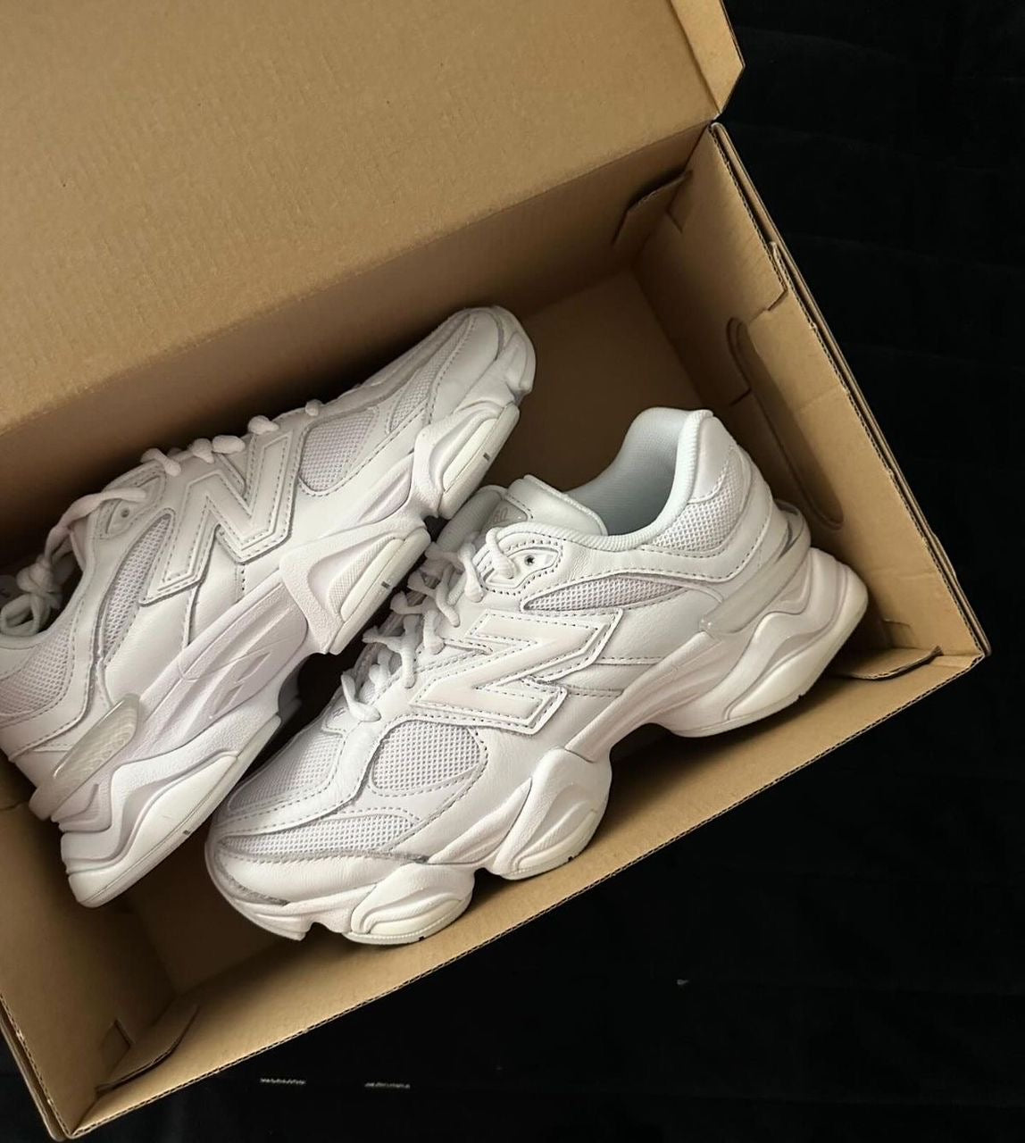 New balance 9060 all white