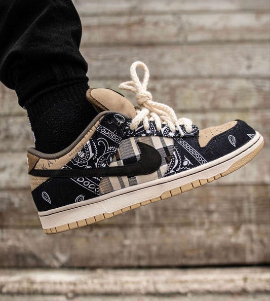 Nike Sb dunk low Travis Scott