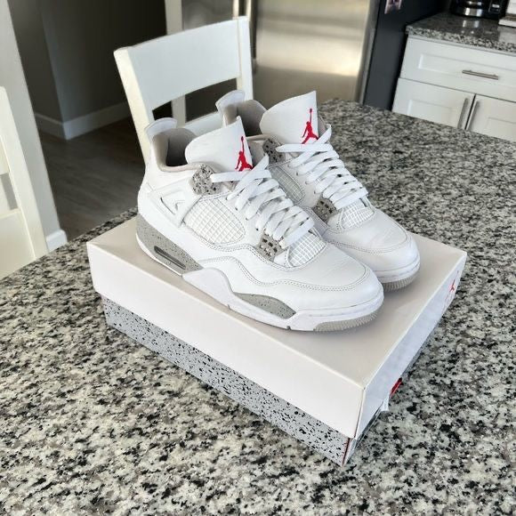 Air Jordan 4 Rétro White Oreo
