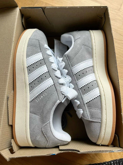 Adidas Campus Suede Gris - Sneakers intemporelles en daim