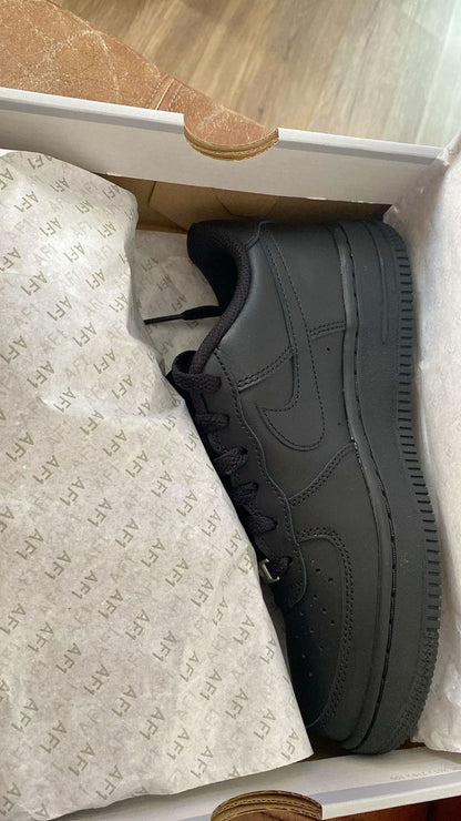 🌟 Nike Air Force 1 – Le Style Intemporel, l’Excellence Sans Compromis